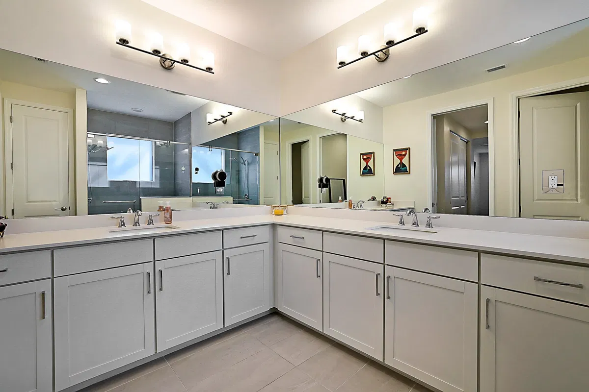 Residence photo 22