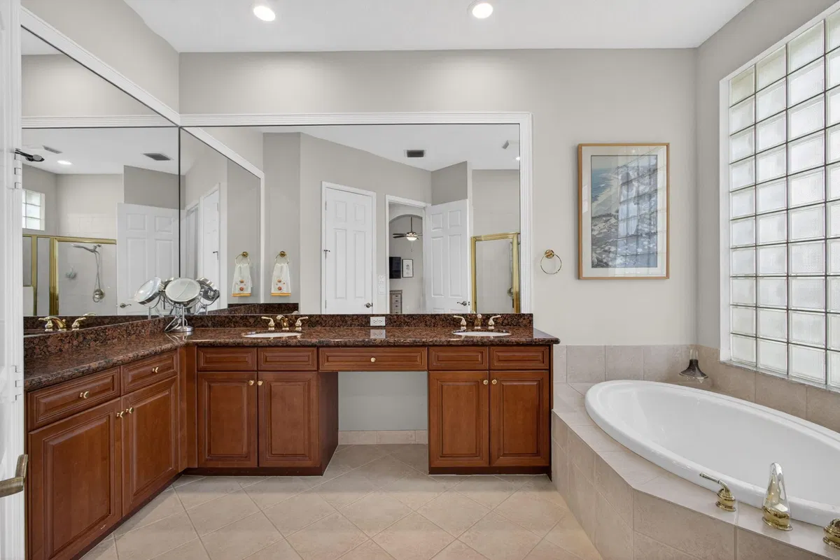 Mirasol Country Club Residence photo 34