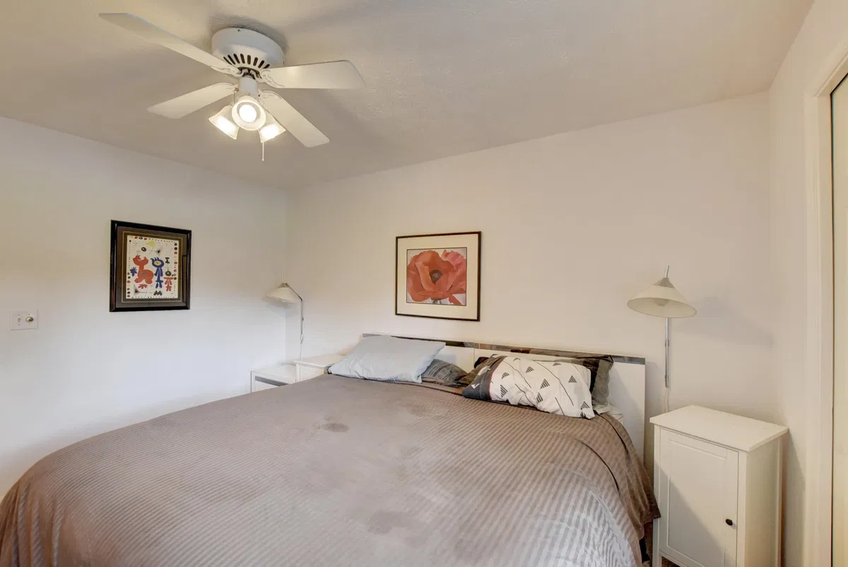 Residence photo 7