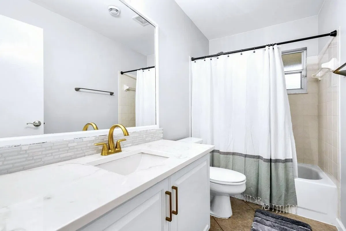 Residence photo 34