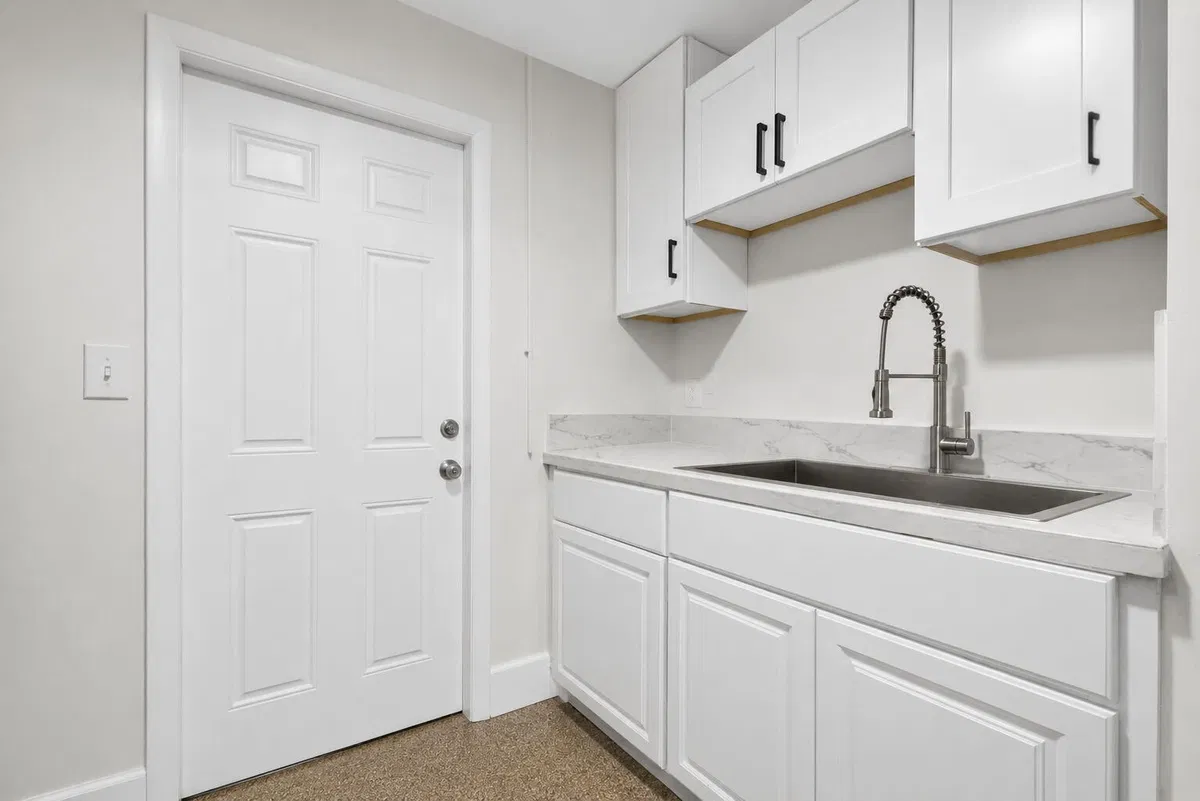 Residence photo 10