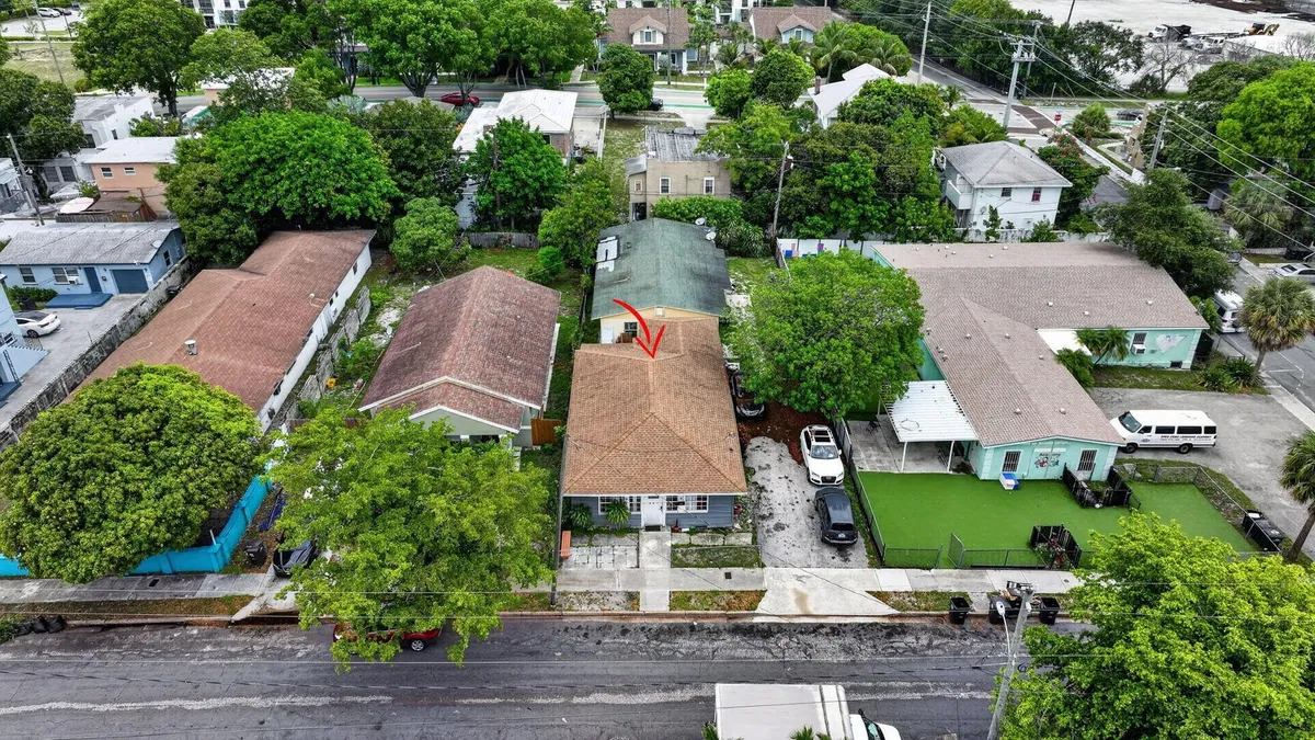 Residence photo 28