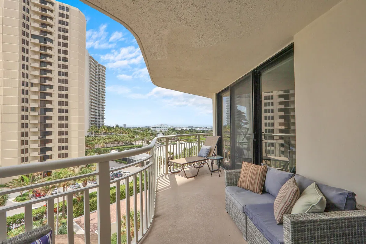 Tiara Singer Island Unit 7h photo 28