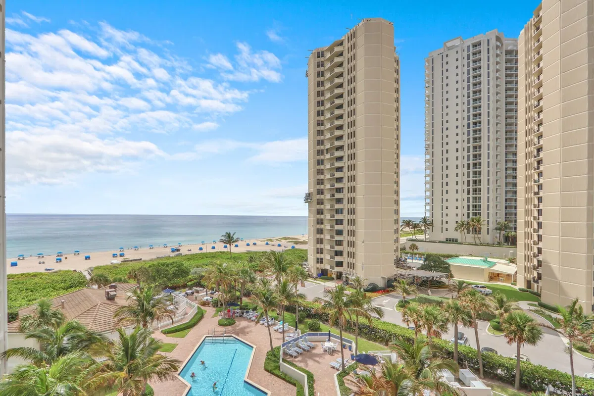 Tiara Singer Island Unit 7h photo 31