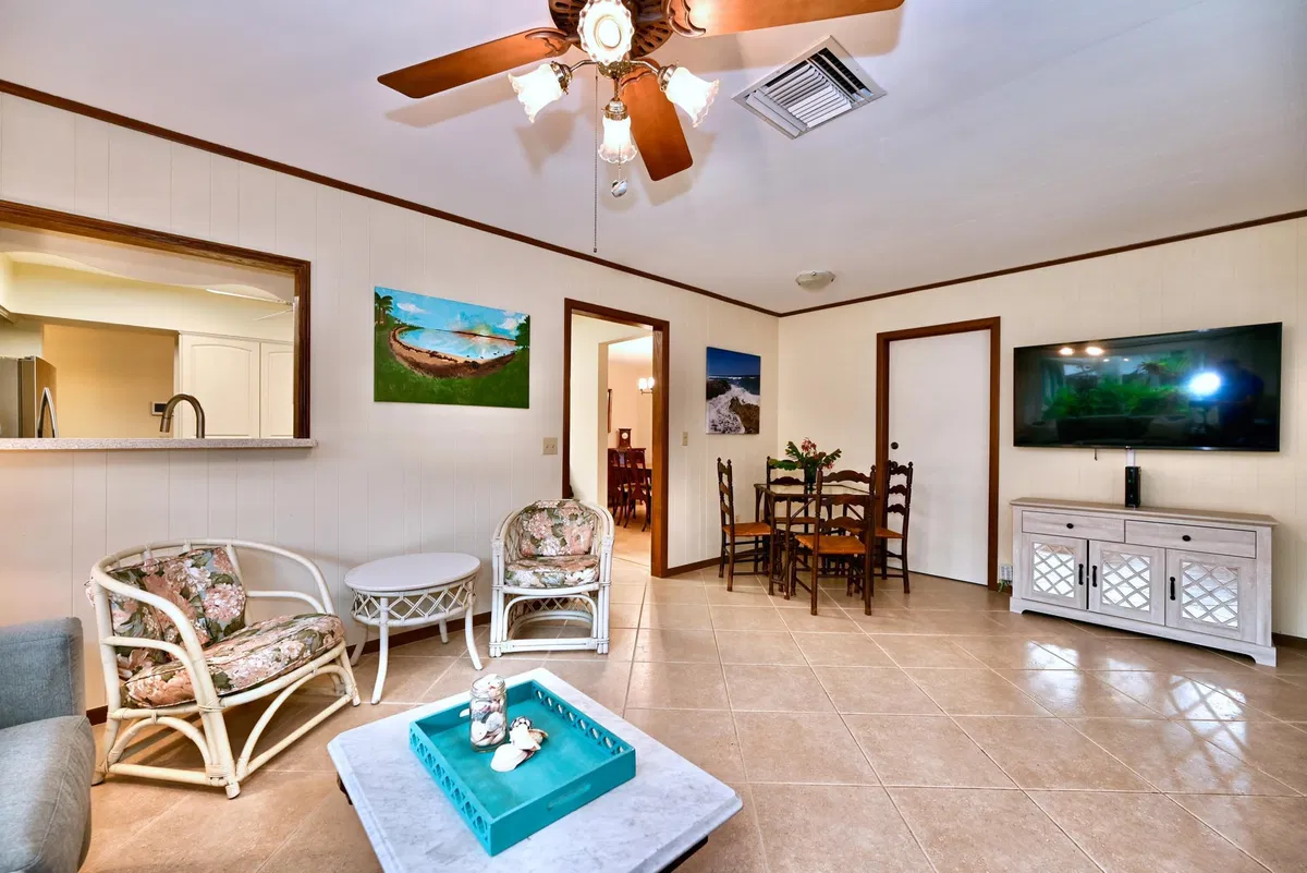 SoSo West Palm Beach Residence photo 25