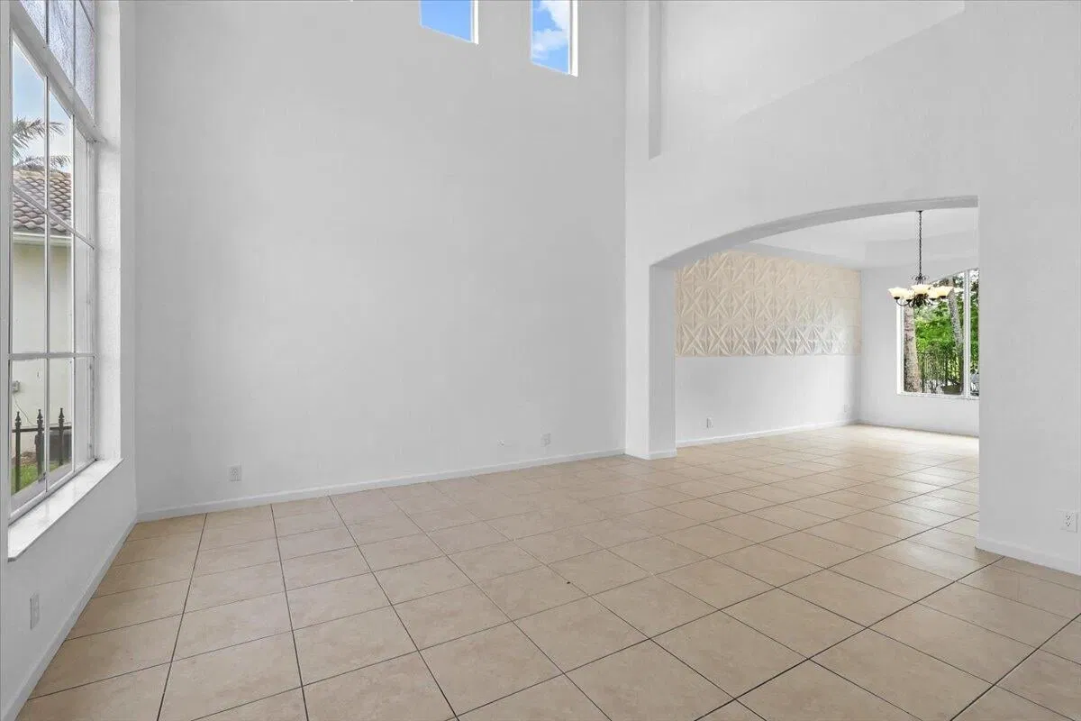 Residence photo 10