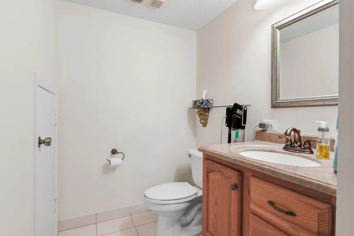 Residence photo 10