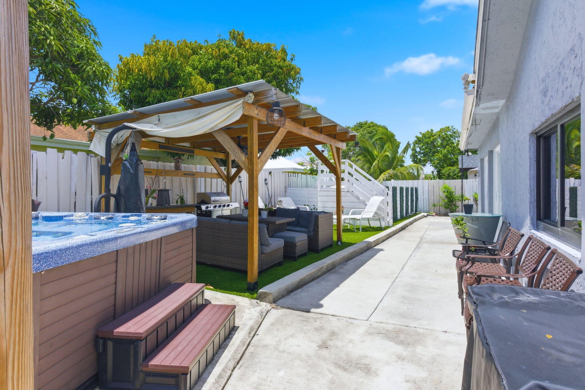 Residence photo 43
