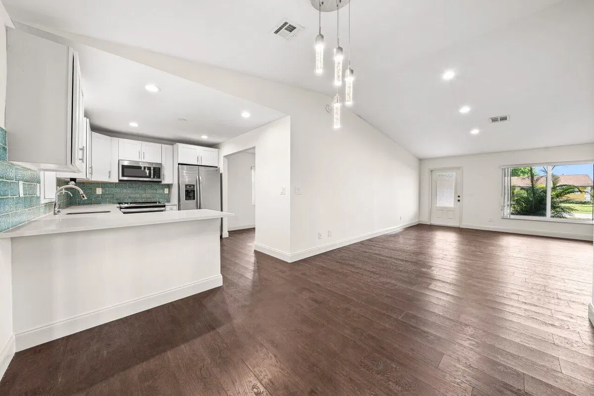 Residence photo 7