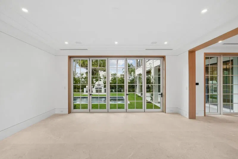 West Palm Beach Residence photo 19