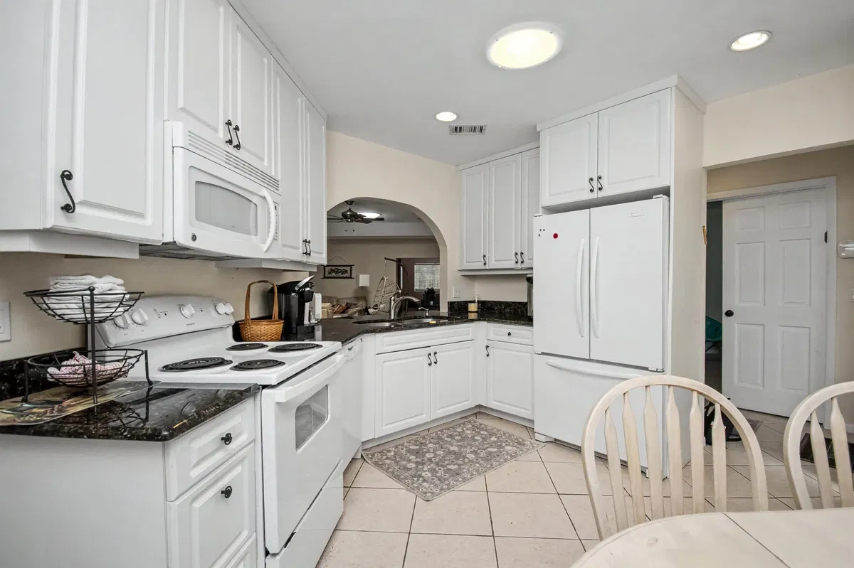 Residence photo 13