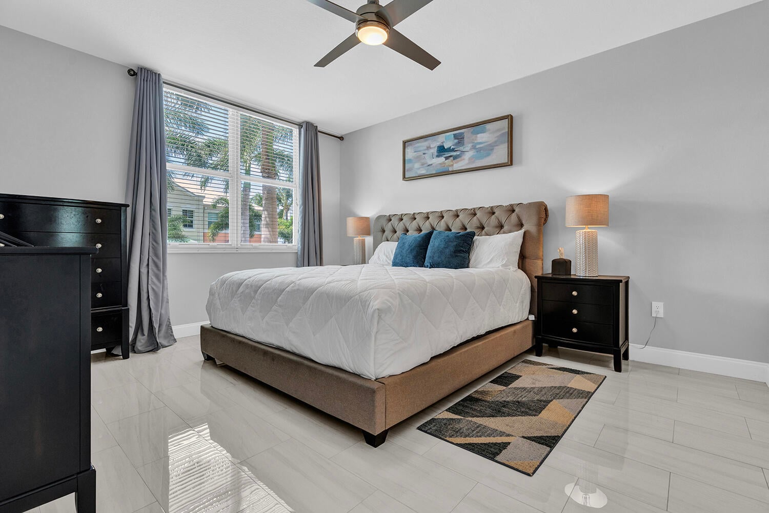 Unit 217 photo 10