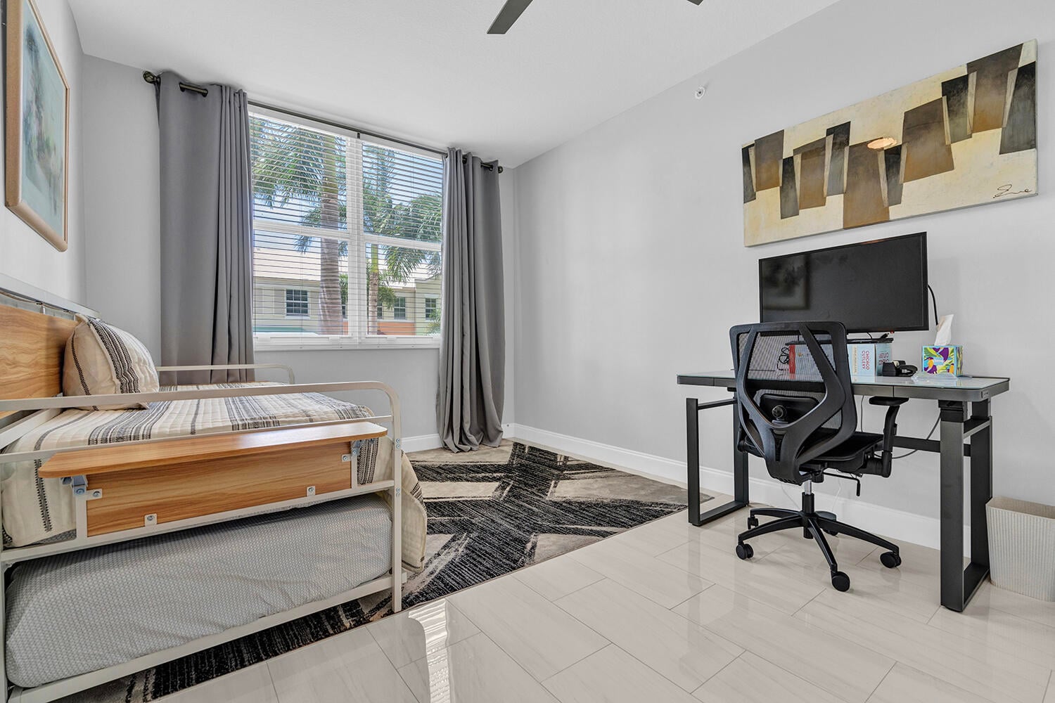 Unit 217 photo 16