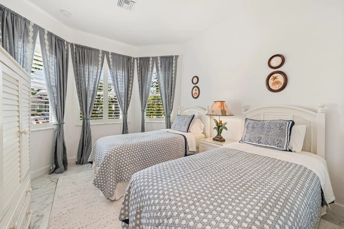  Residence photo 31