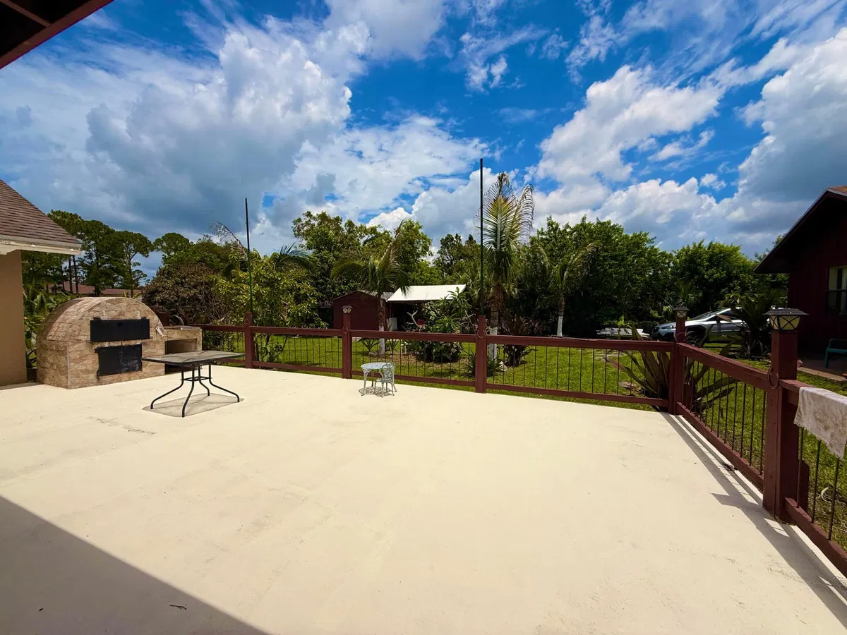 Residence photo 7