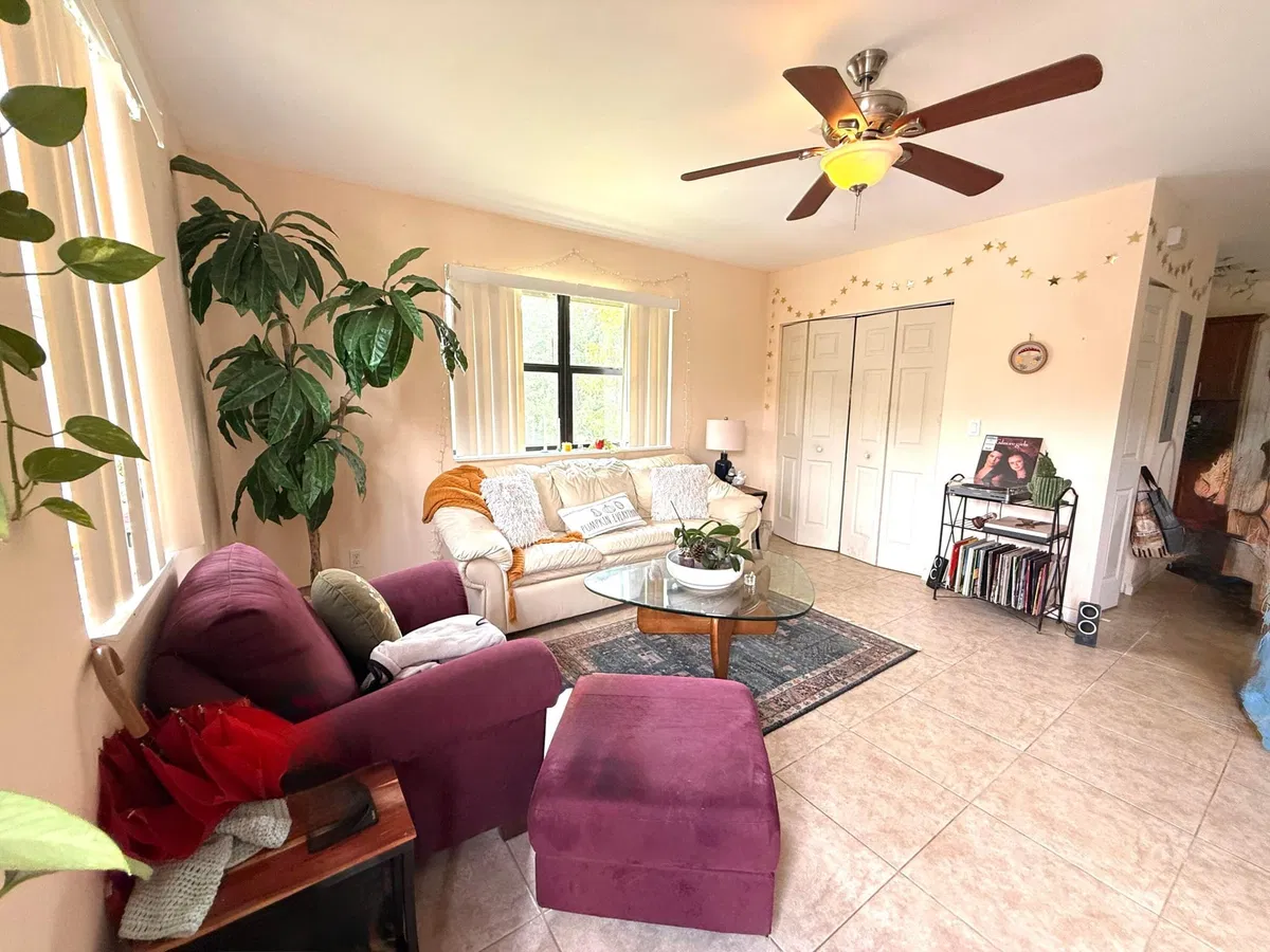Residence photo 28