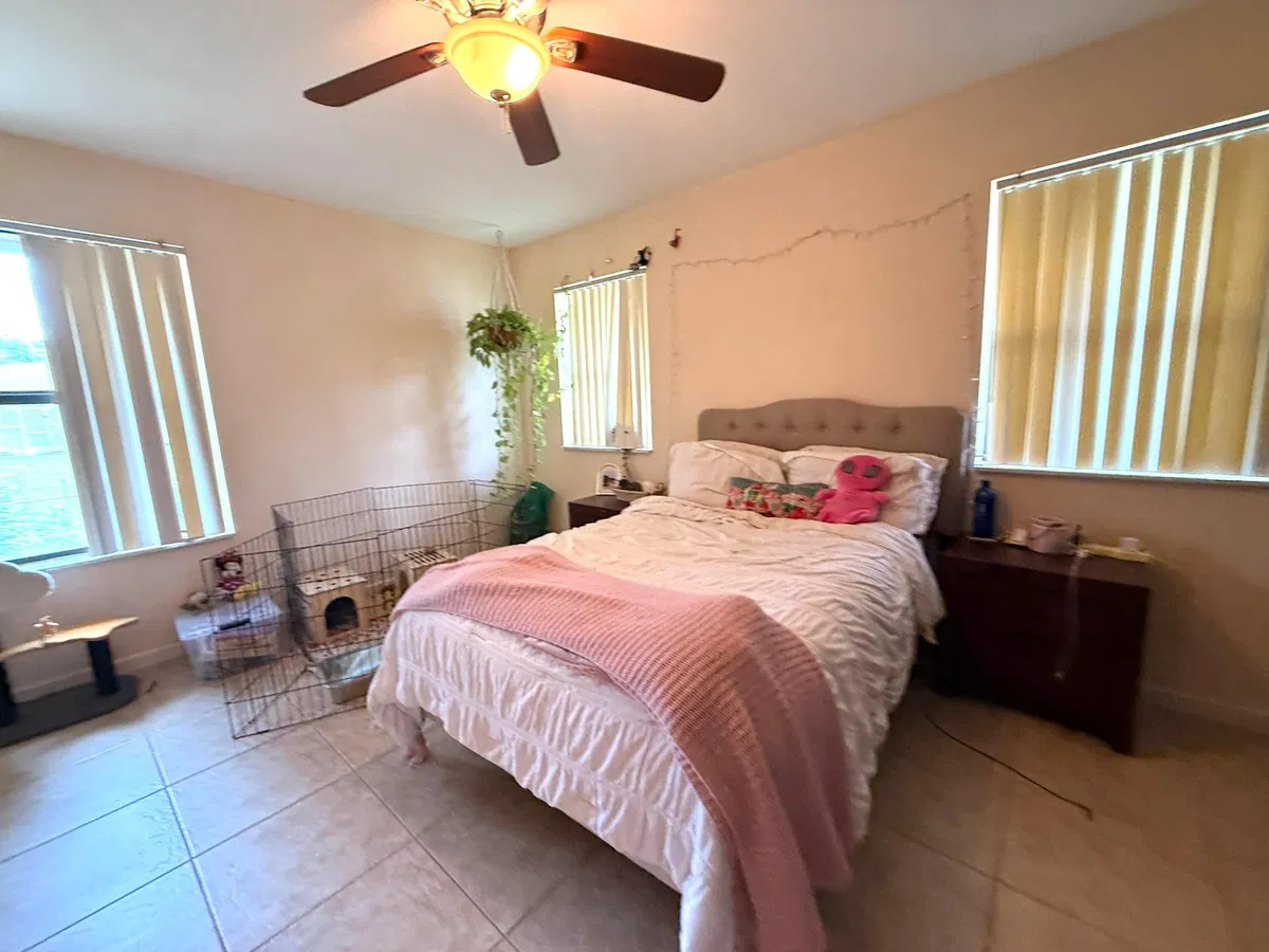 Residence photo 34