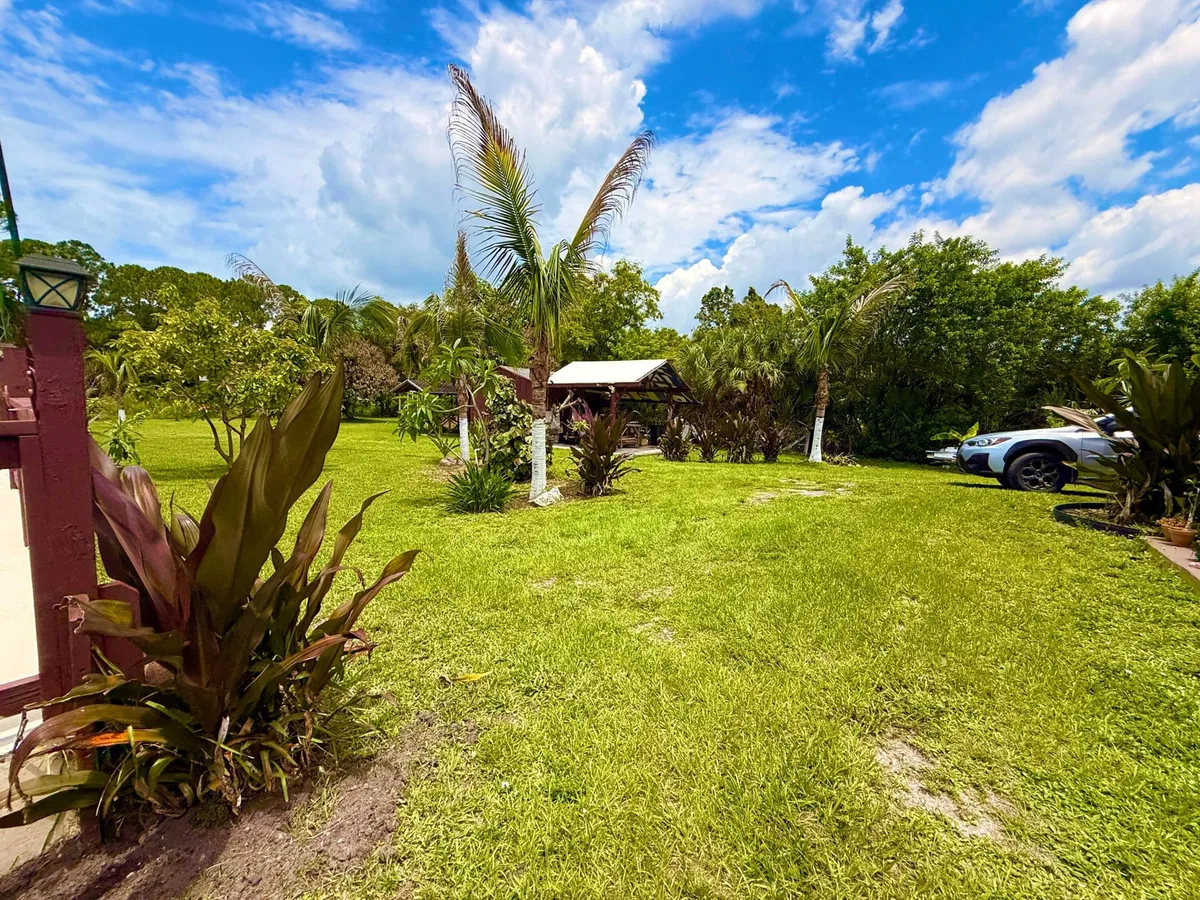 Residence photo 58