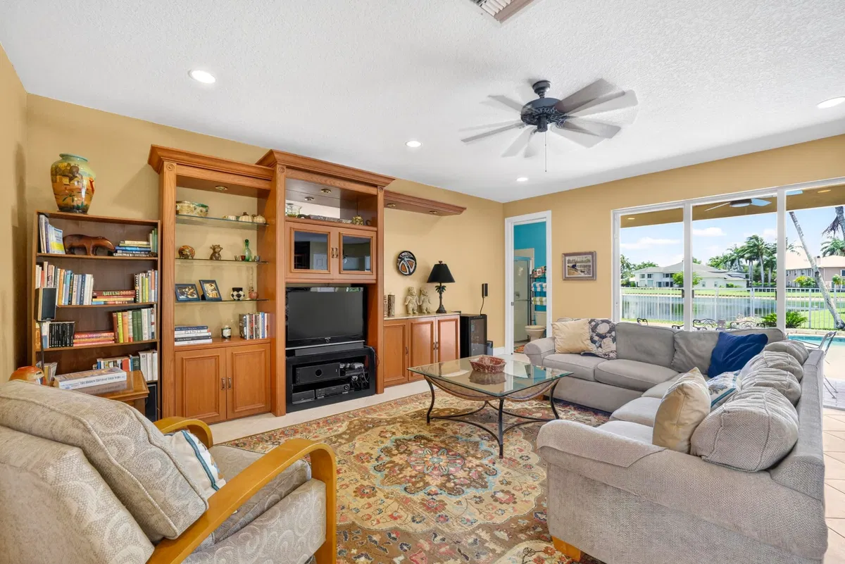 Saturnia Boca Raton Residence photo 19