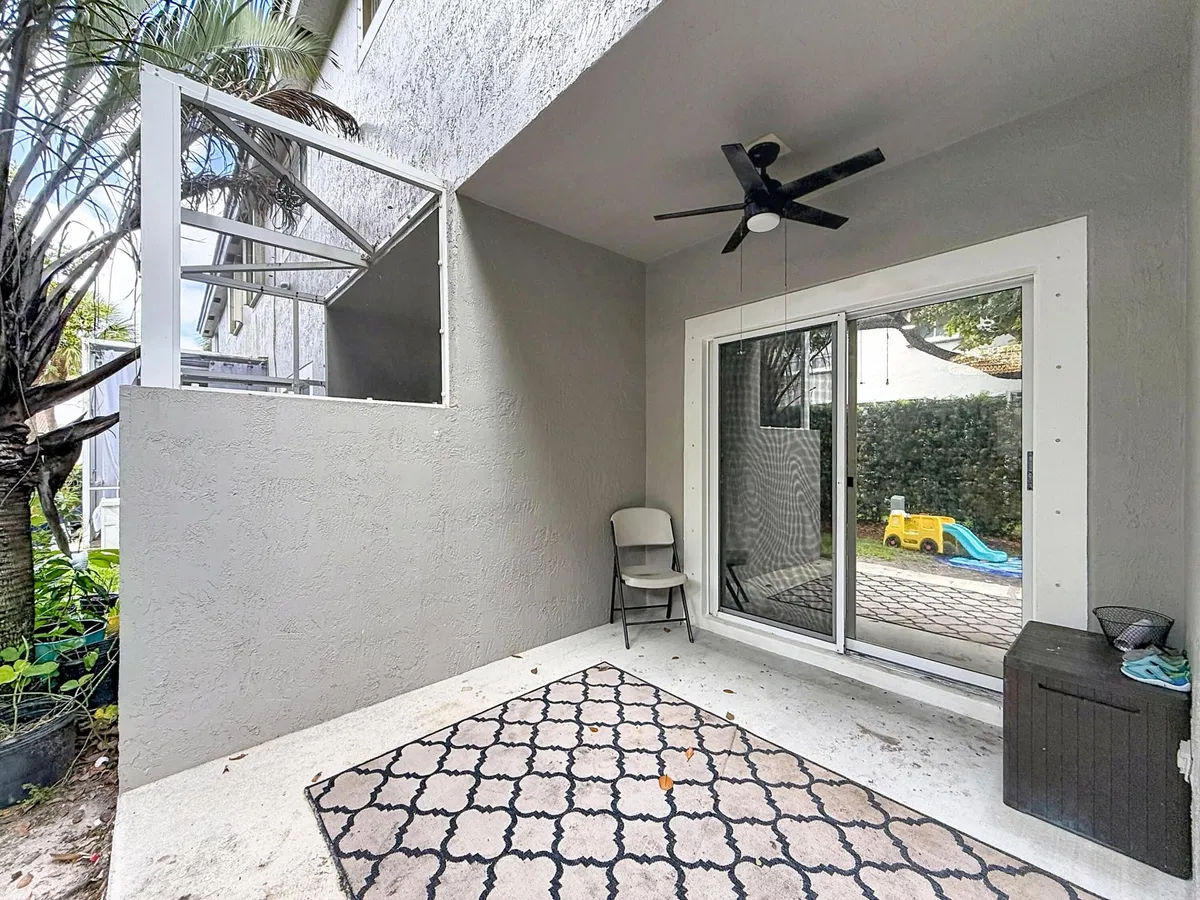  Residence photo 46
