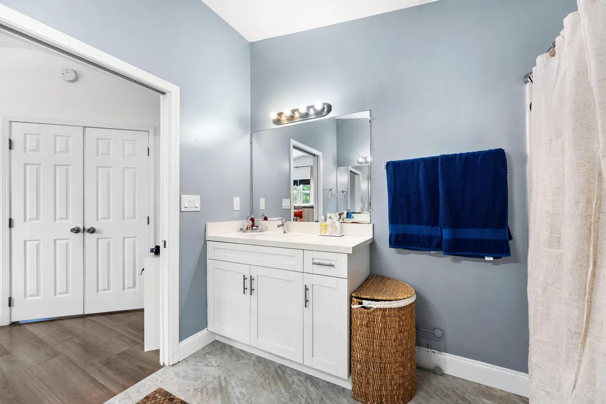  Residence photo 31
