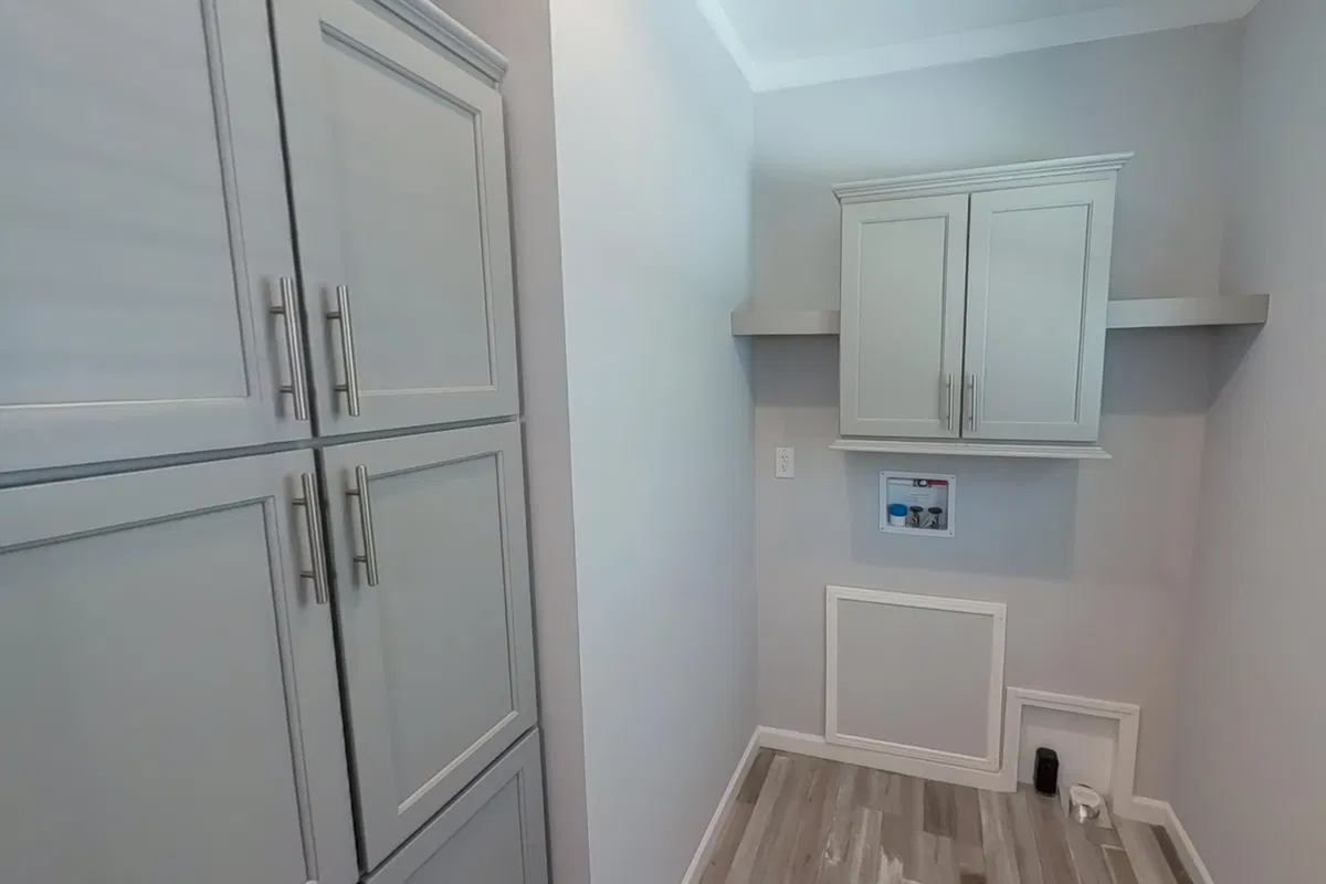 Residence photo 16