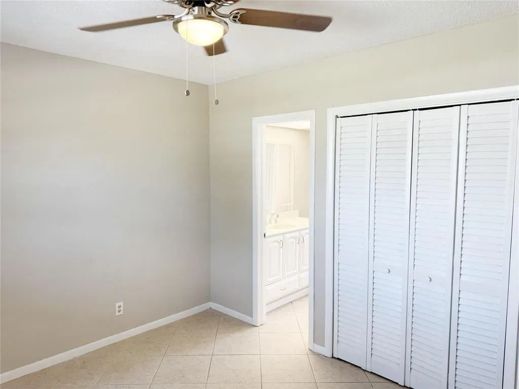 Unit 214 photo 25