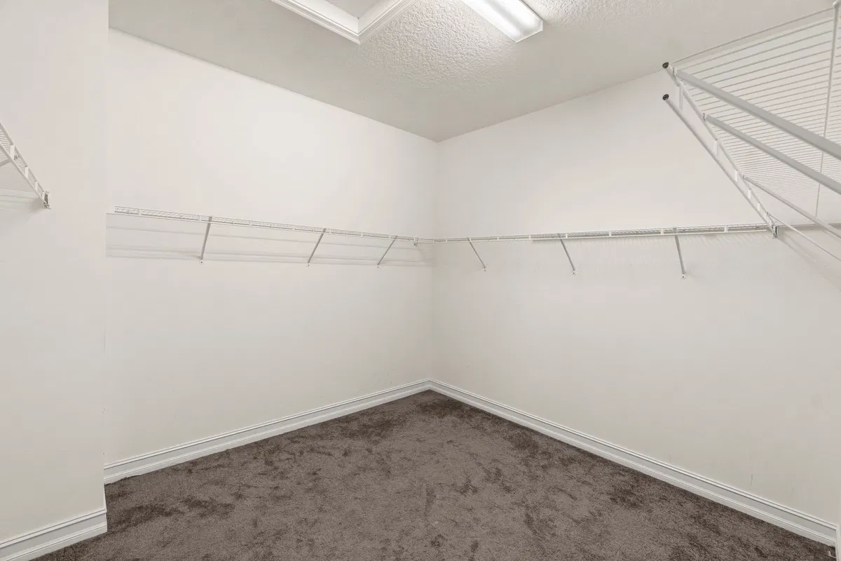 Residence photo 25