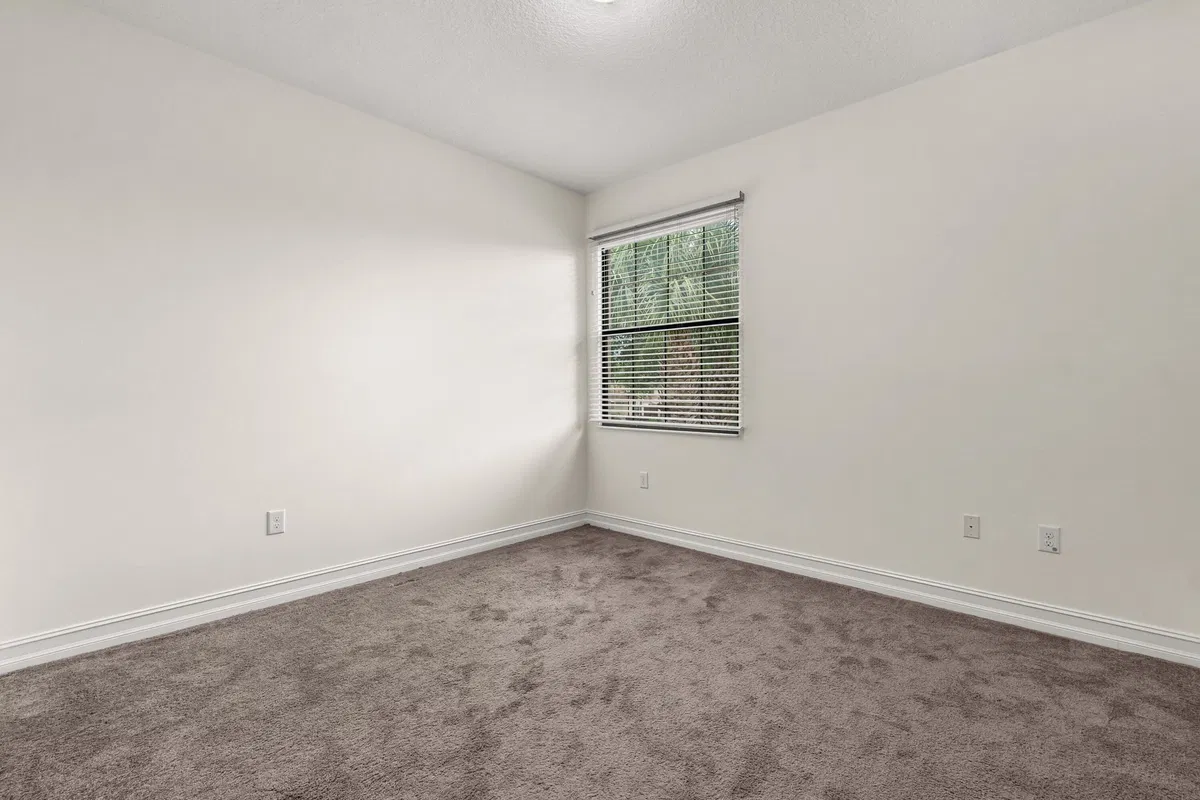 Residence photo 28