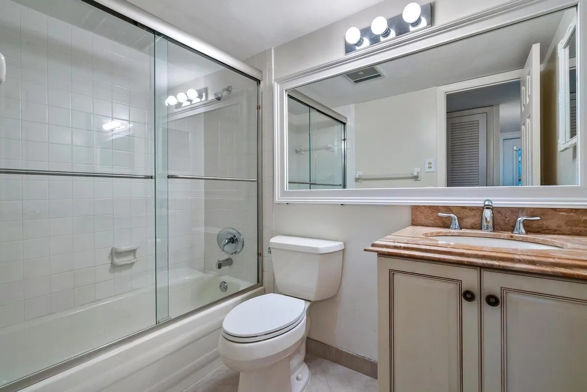  Unit 153 photo 13