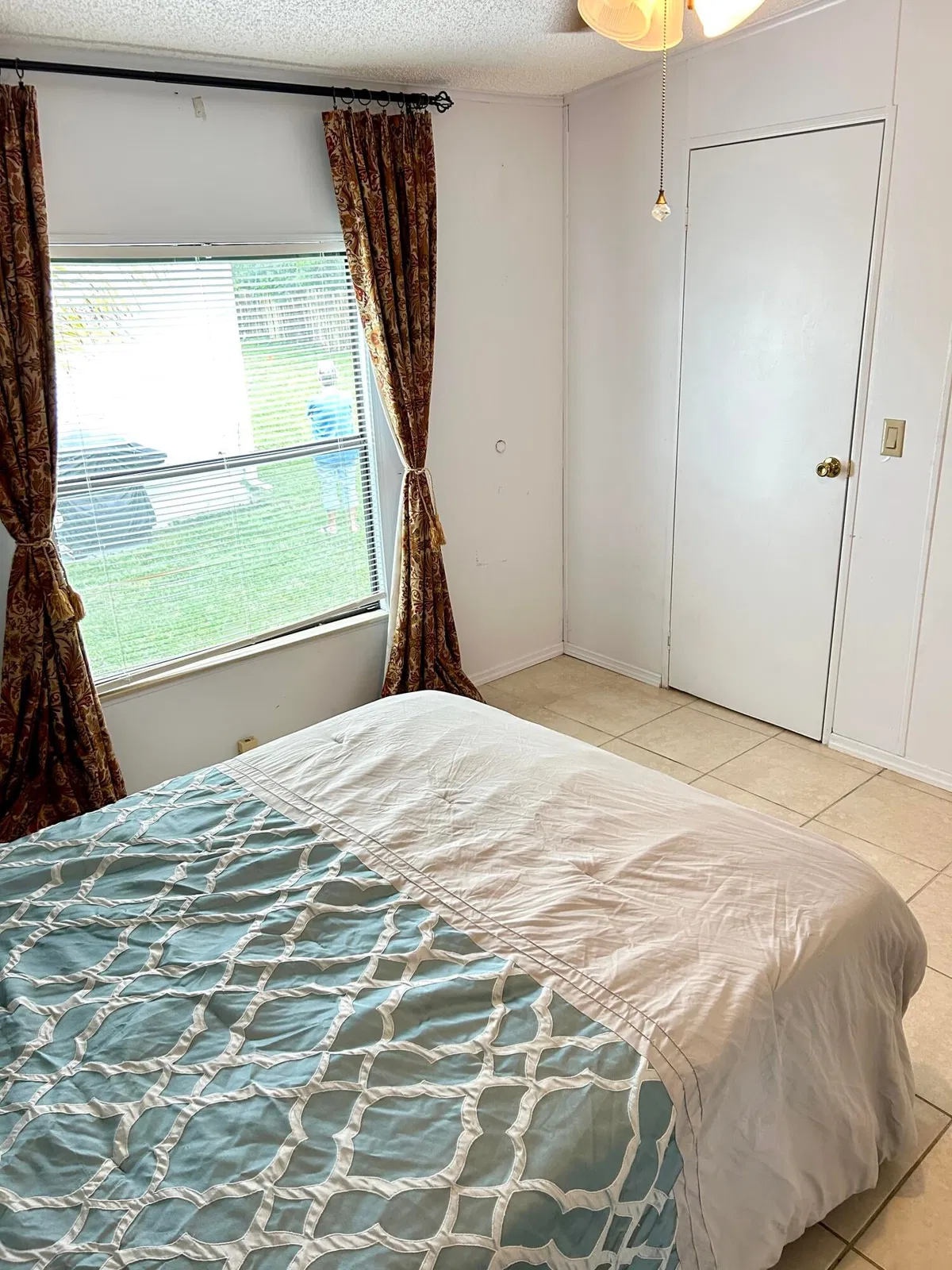 Residence photo 16