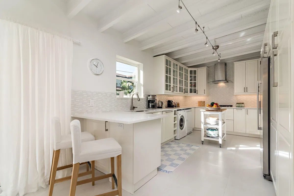 SoSo West Palm Beach Residence photo 10
