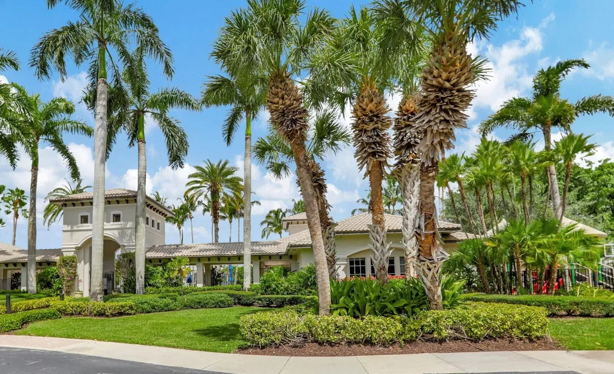 Saturnia Boca Raton Residence photo 49