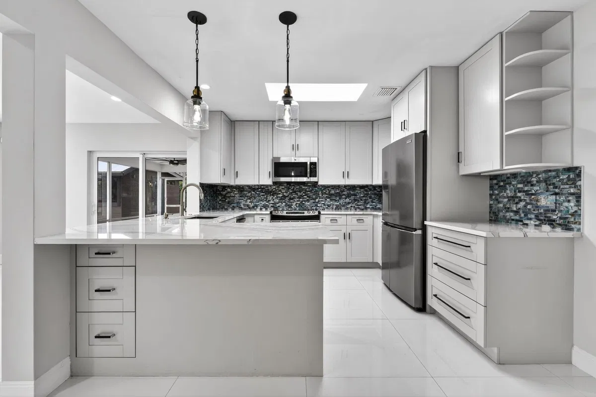  Residence photo 19