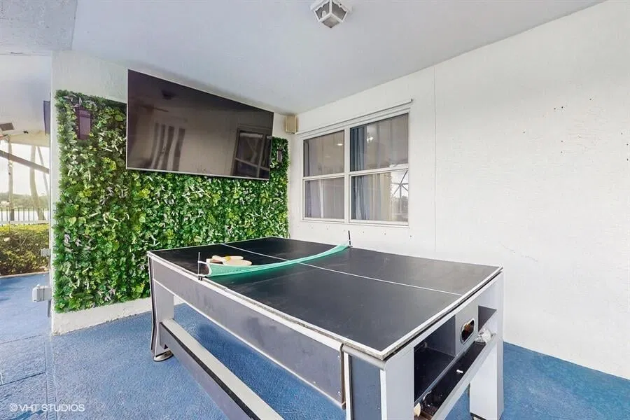 Residence photo 31
