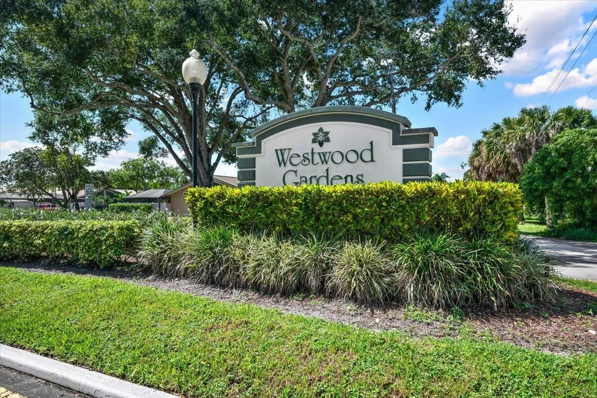 Old Palm Golf Club Residence photo 34