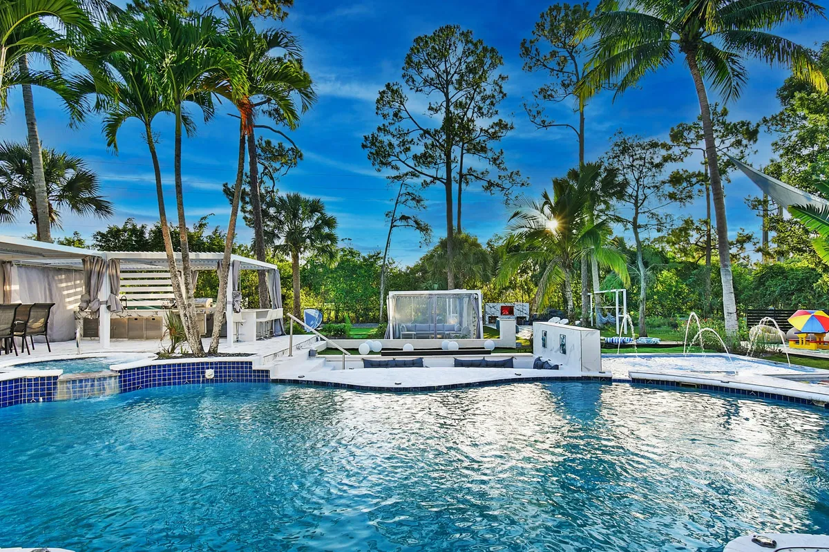 Paddock Park 1 Residence