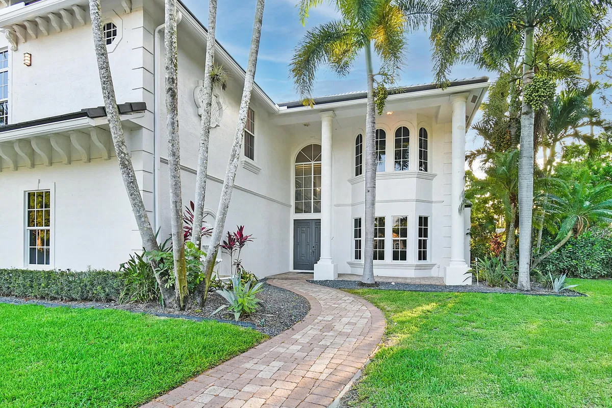 Paddock Park 1 Residence photo 13