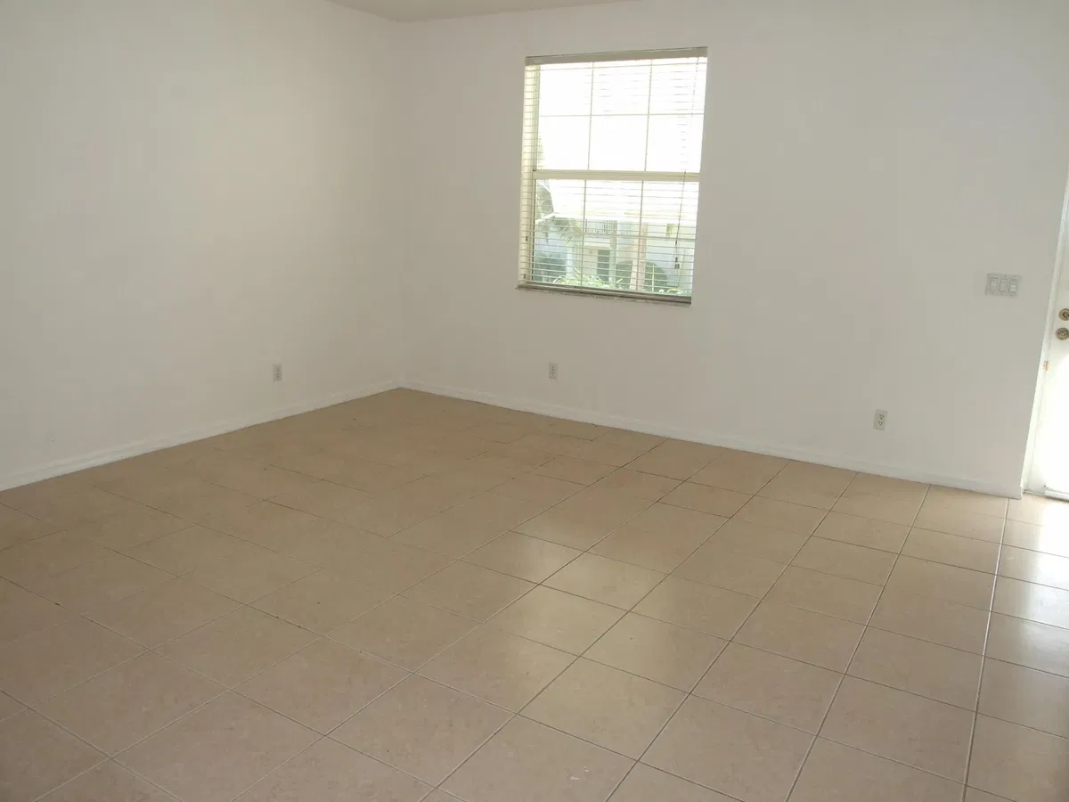 Residence photo 13