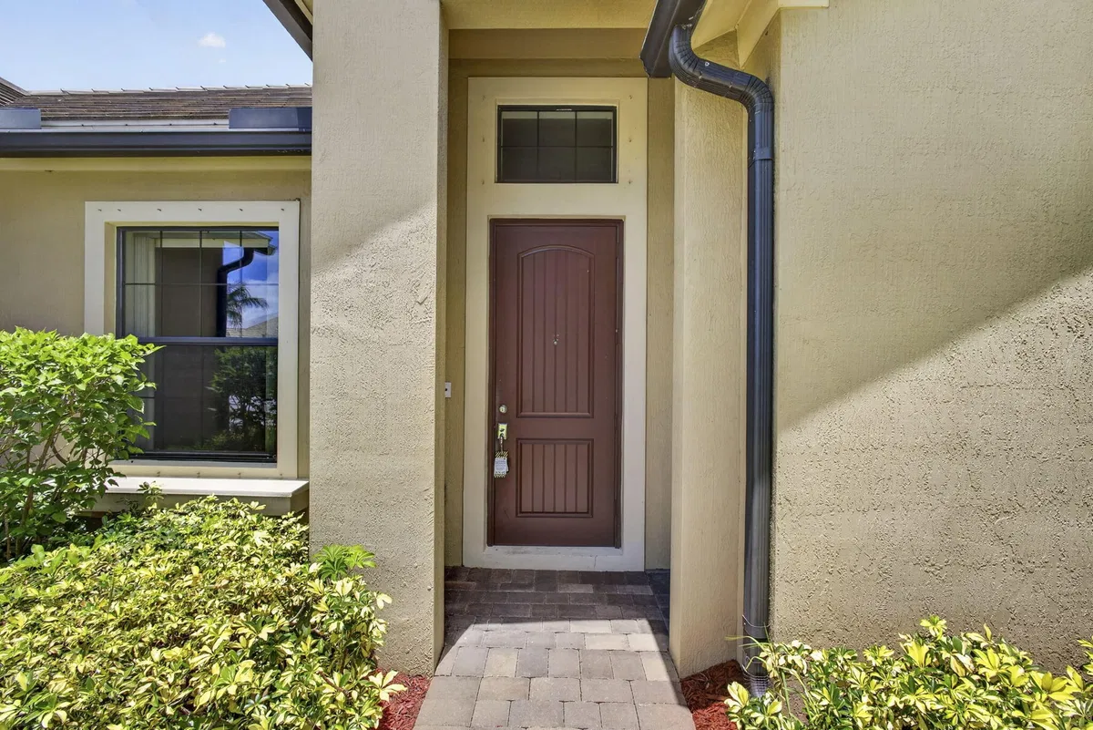 Residence photo 10
