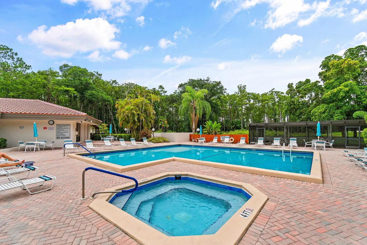 Boca Lago Country Club Homes Unit 28e photo 34