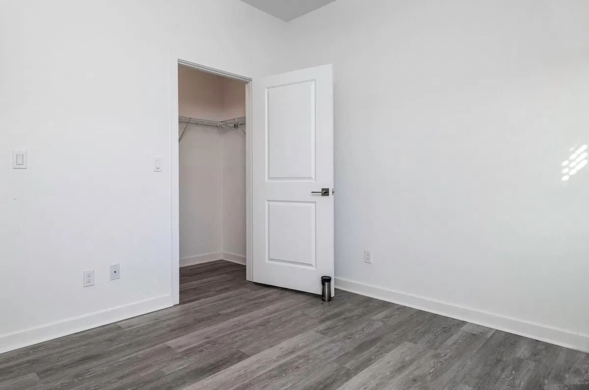 Residence photo 16