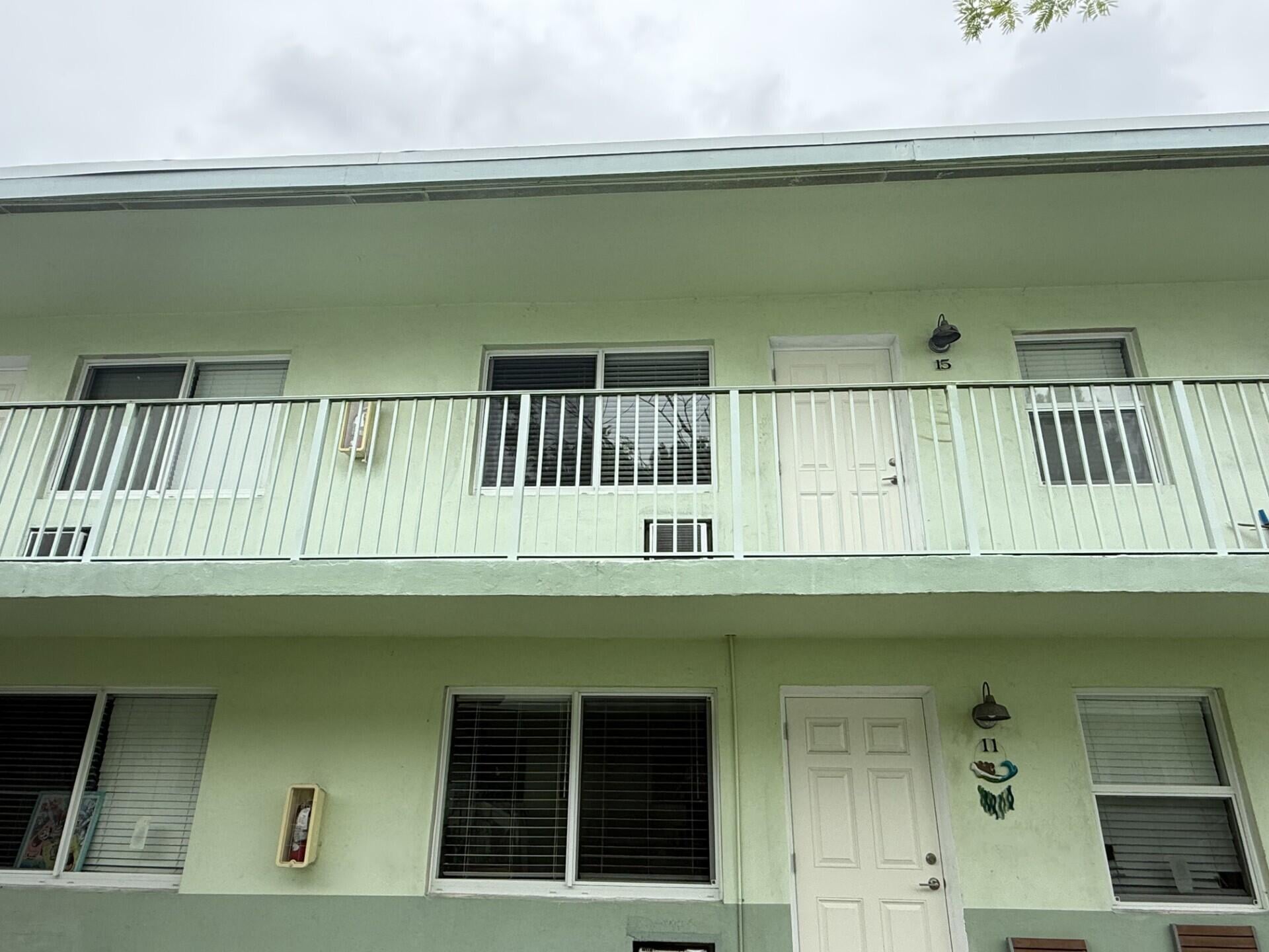 Unit 15 photo 7