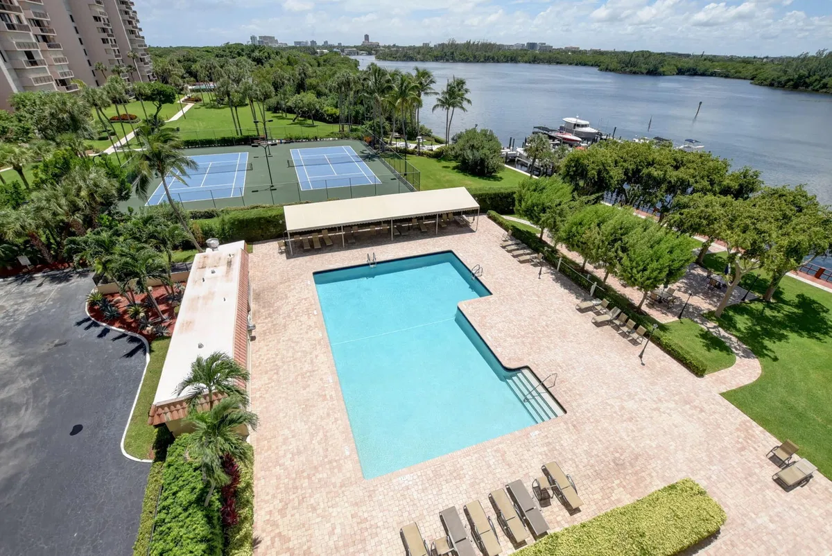 Boca Towers Unit 705e photo 16
