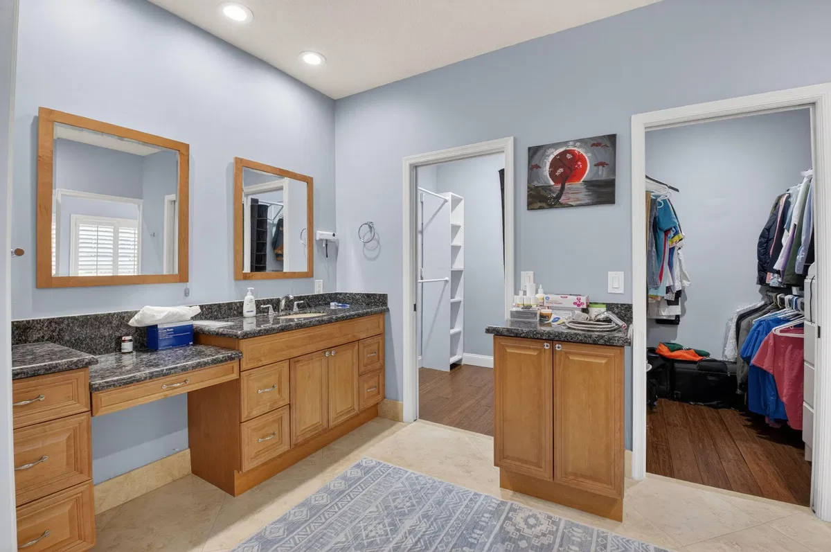 Residence photo 37