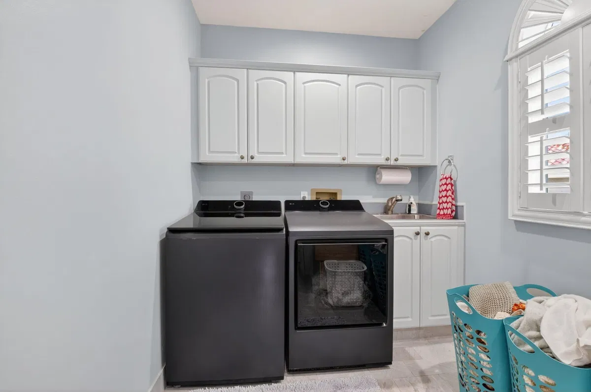 Residence photo 46