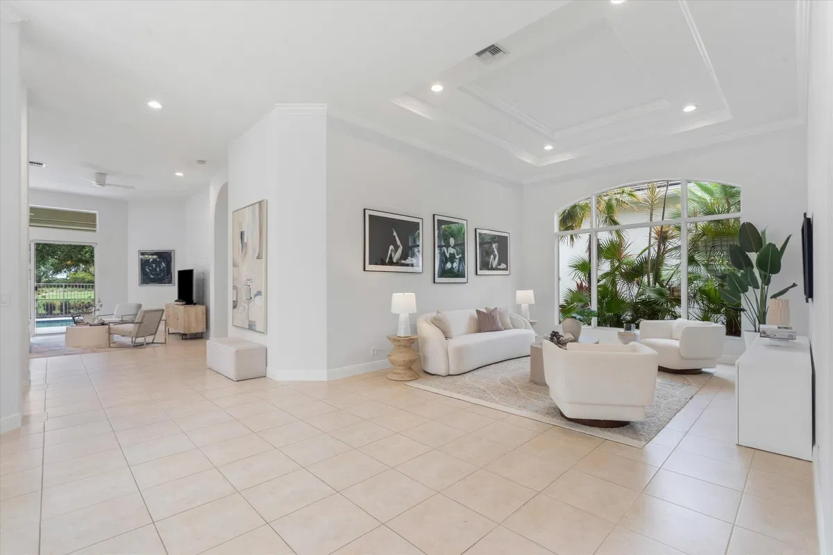Mizner Country Club Residence photo 4