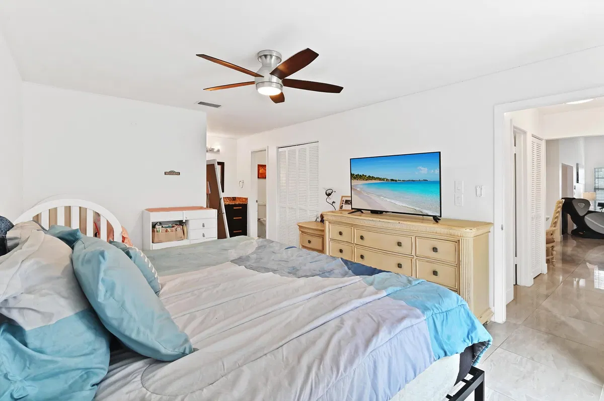 Residence photo 13