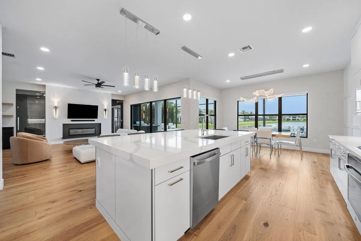 Boca Bridges Residence photo 10