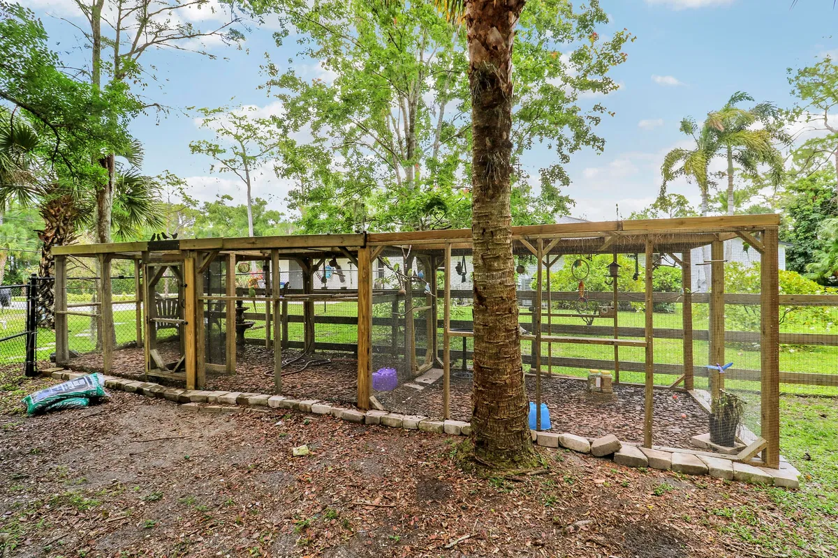  Residence photo 10